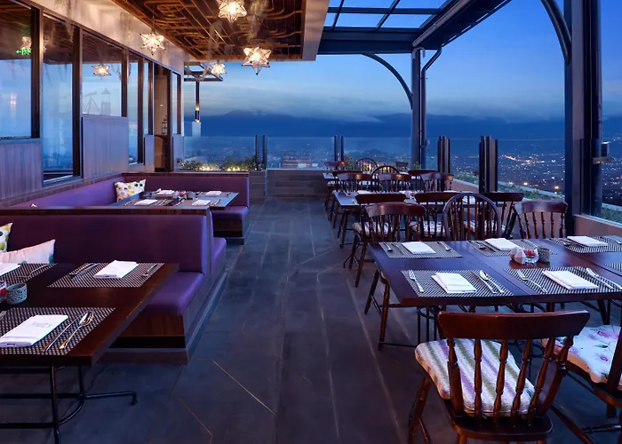 Grand Mercure Bandung Setiabudi